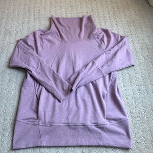 lululemon sweatshirt
